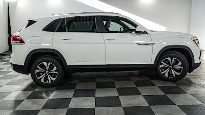 2024 Volkswagen Atlas Cross Sport 2.0T SE