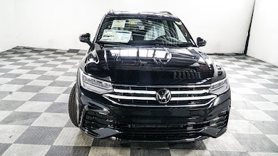 2024 Volkswagen Tiguan 2.0T SE R-Line Black