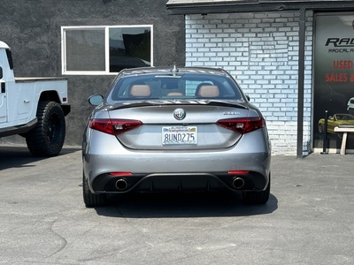 2019 Alfa Romeo Giulia Ti Sport RWD