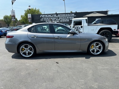 2019 Alfa Romeo Giulia Ti Sport RWD