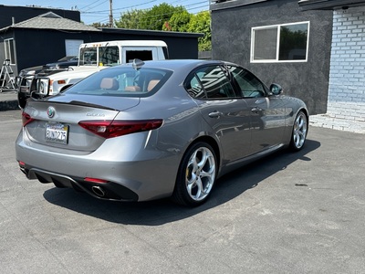 2019 Alfa Romeo Giulia Ti Sport RWD