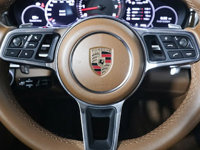 2018 Porsche Panamera 4