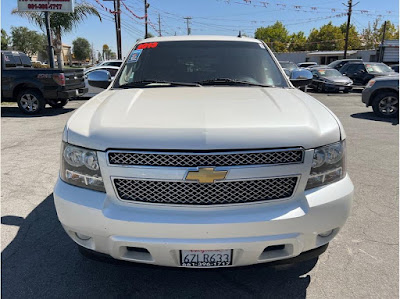 2013 Chevrolet Suburban 1500 LTZ Sport Utility 4D