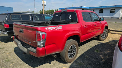 2022 Toyota Tacoma 4WD SR