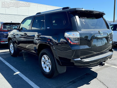 2022 Toyota 4Runner SR5