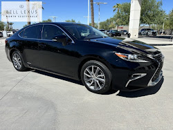 2016 Lexus ES 300h