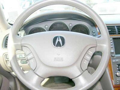 2004 Acura RL w/Navigation System