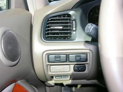 2004 Acura RL w/Navigation System