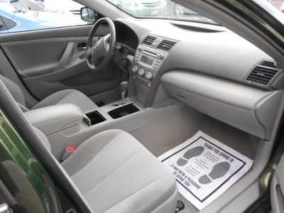 2010 Toyota Camry Sedan