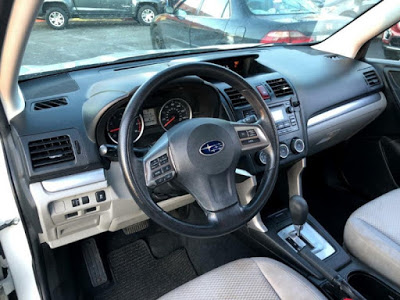 2014 Subaru Forester 2.5i AWD 2.5i